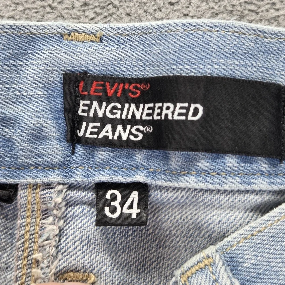 Levis important sizing